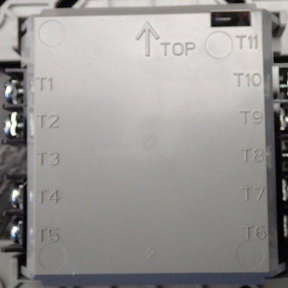 System Sensor M500R Relay Module for Fire Alarm - Picture 3 of 8
